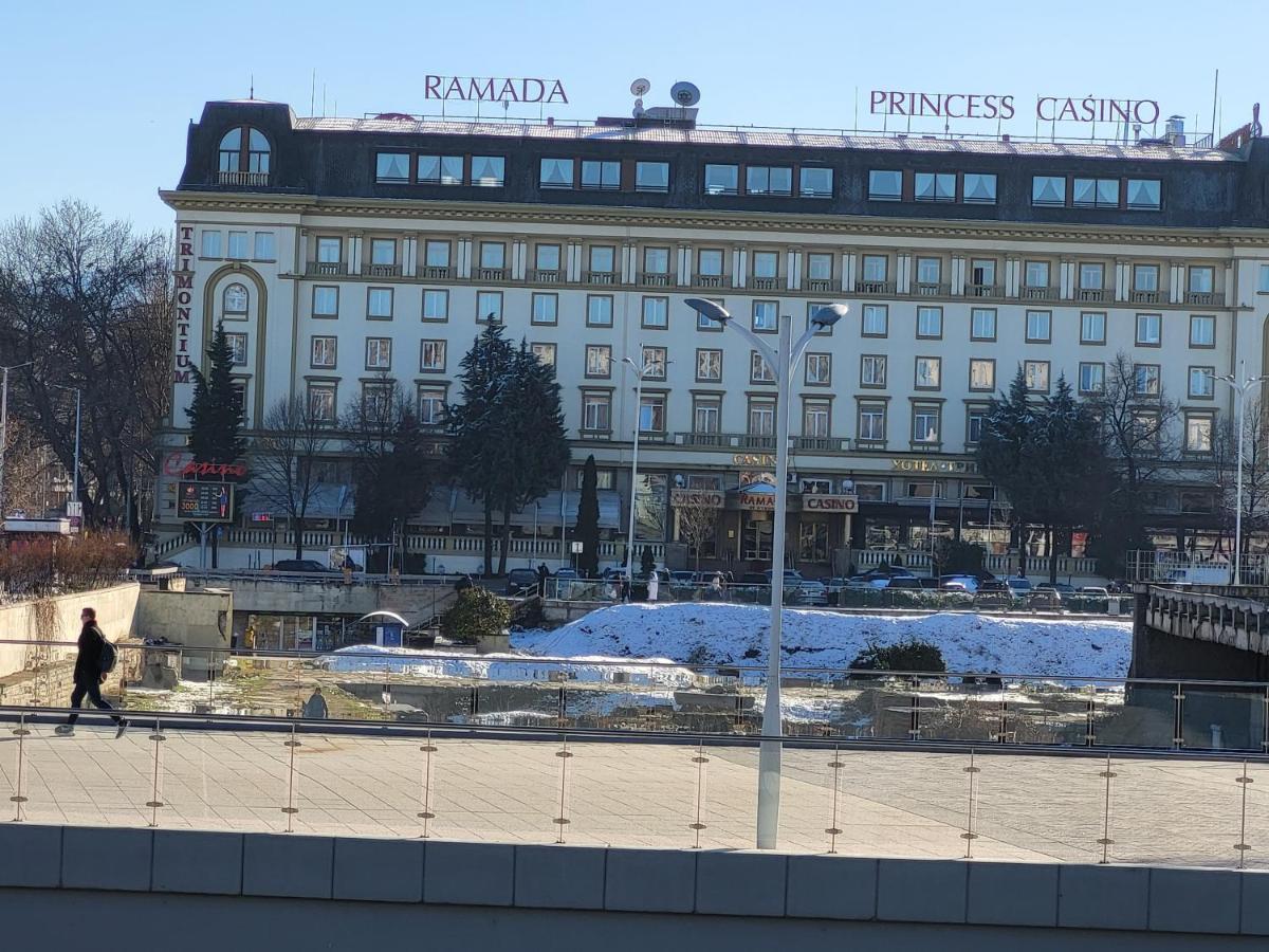 Hotel Odeon Plowdiw Exterior foto